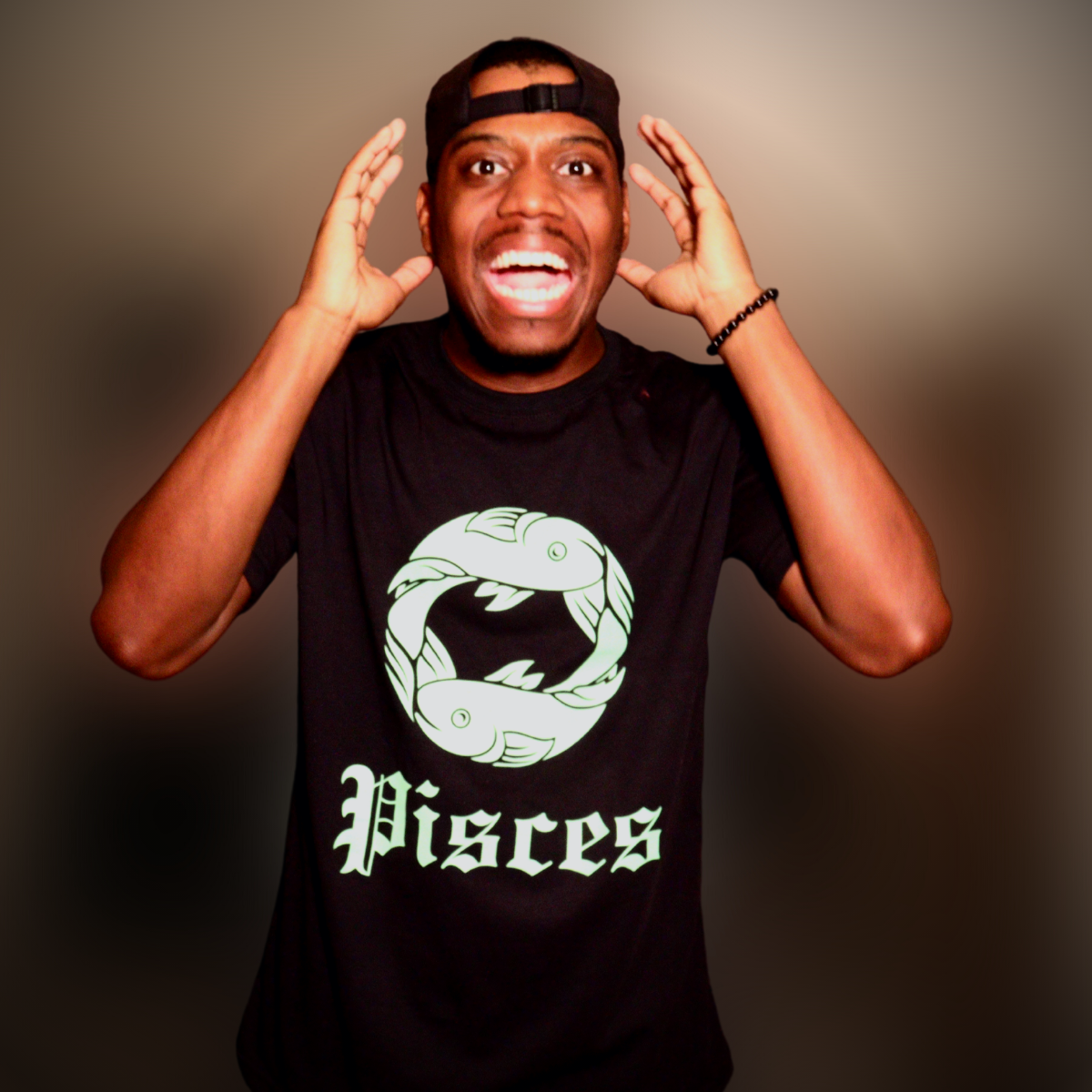 Pisces - Black & Sea Green T-Shirt